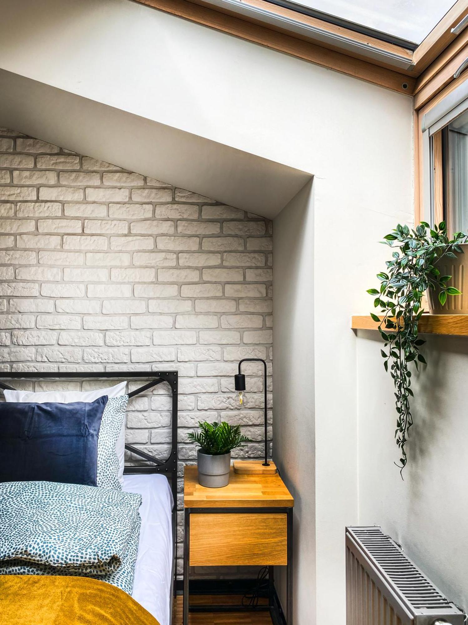 Cozy Apartment With Ac For Couples - Old Town Krasków Eksteriør bilde